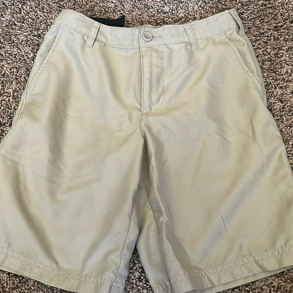 Champion khaki adjustable shorts